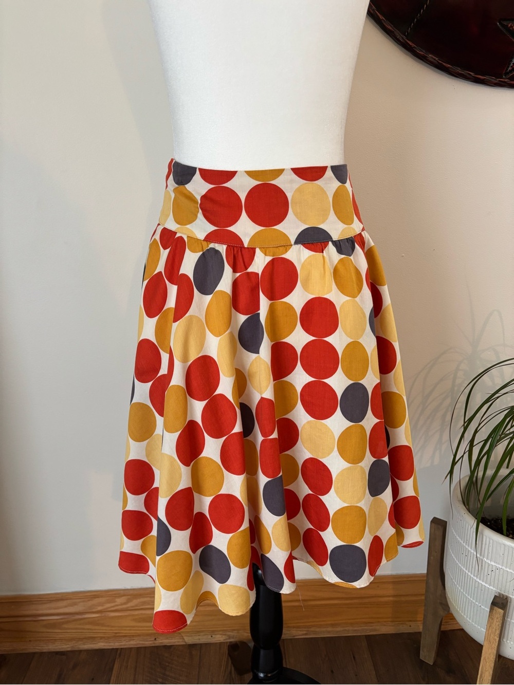 Twenty One Retro Flowy Polka Dot Circle Skater Skirt in Red, Mustard & Gray Sz M